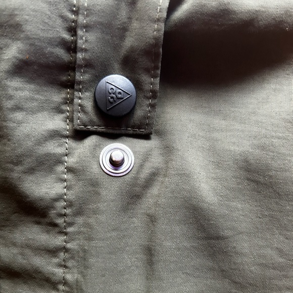 Nike ACG Tactical Vest - Picture 8 of 8